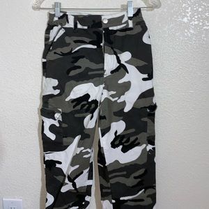 camo cargo pants